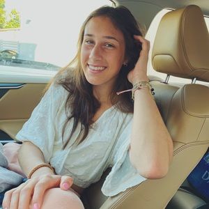 Meet your Posher, Leah